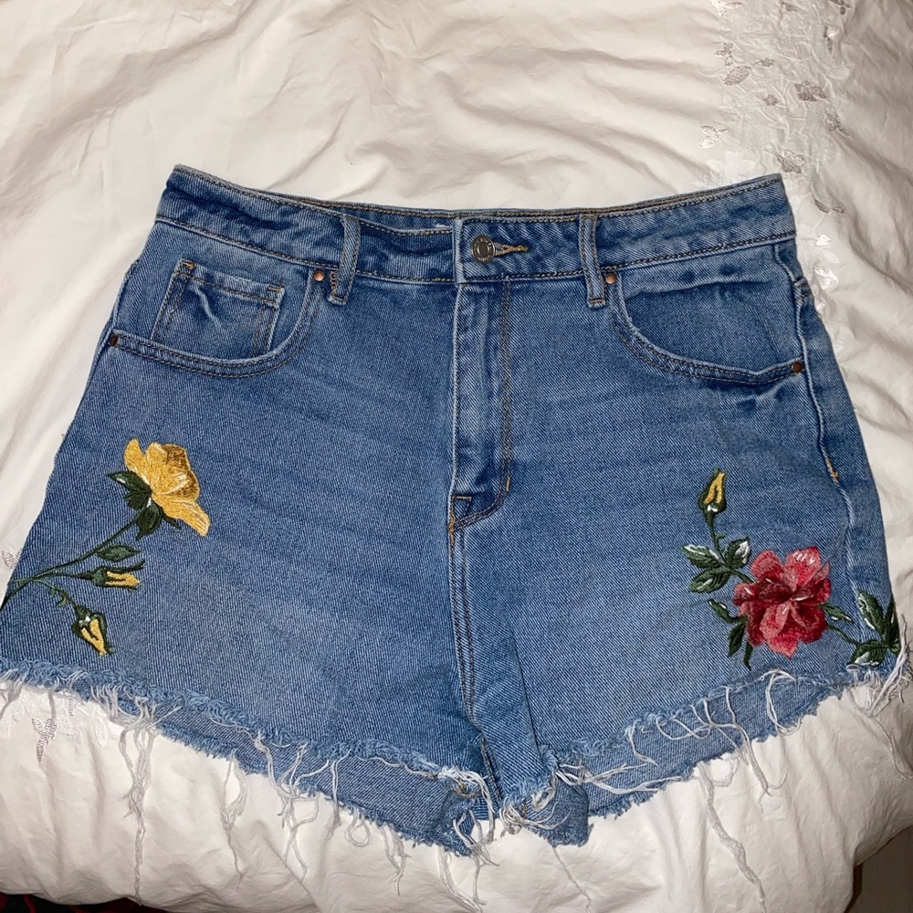 Pacsun High Rise Shorts with Stitched Flowers